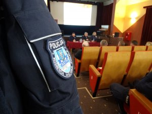 Zdjęcie z oprawy rocznej Komisariatu Policji w Dobrym Mieście.