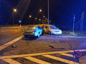 Zdjęcie przedstawia miejsce zdarzenia drogowego na DK 16 w pobliżu m. Łęgajny