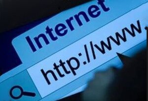 Fragment strony internetowej z napisem internet, http://www