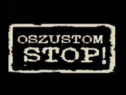 Plakat z napisem STOP OSZUSTOM
