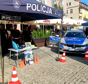 Zabezpieczenie festynu na olsztyńskiej starówce.