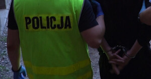 Zdjęcie przedstawia prowadzenie.