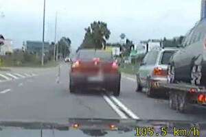 Zdjęcie przedstawia zrzut ekranu z wideorejestratora.