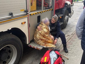 policjantka z seniorką